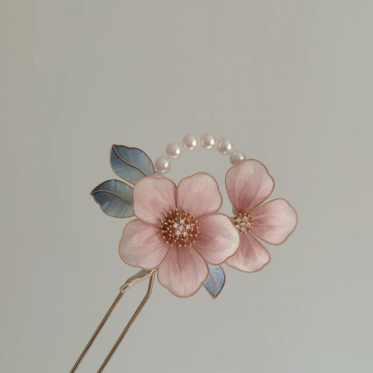 Silk Velvet Flower Hairpin - Handmade Hanfu Hair Accessory & Gift