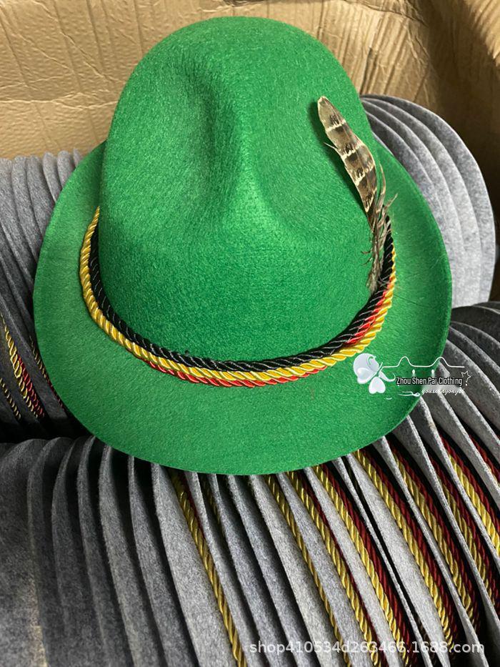 2025 Oktoberfest Men's Traditional German Beer Outfit - Two Colors