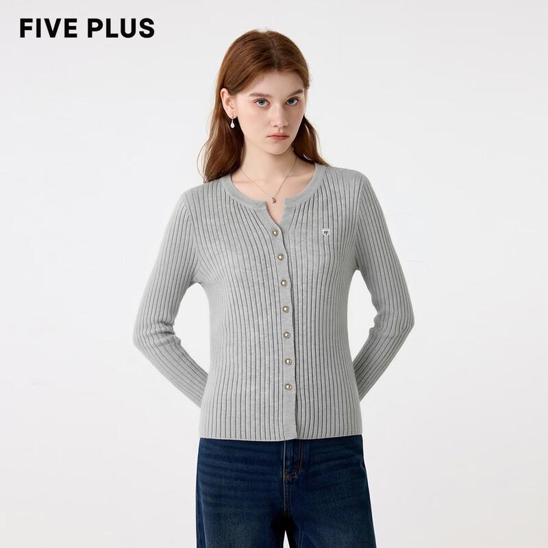 

FivePlus Women s Relaxed Fit V-Neck Knit Cardigan One Size (160/84A)