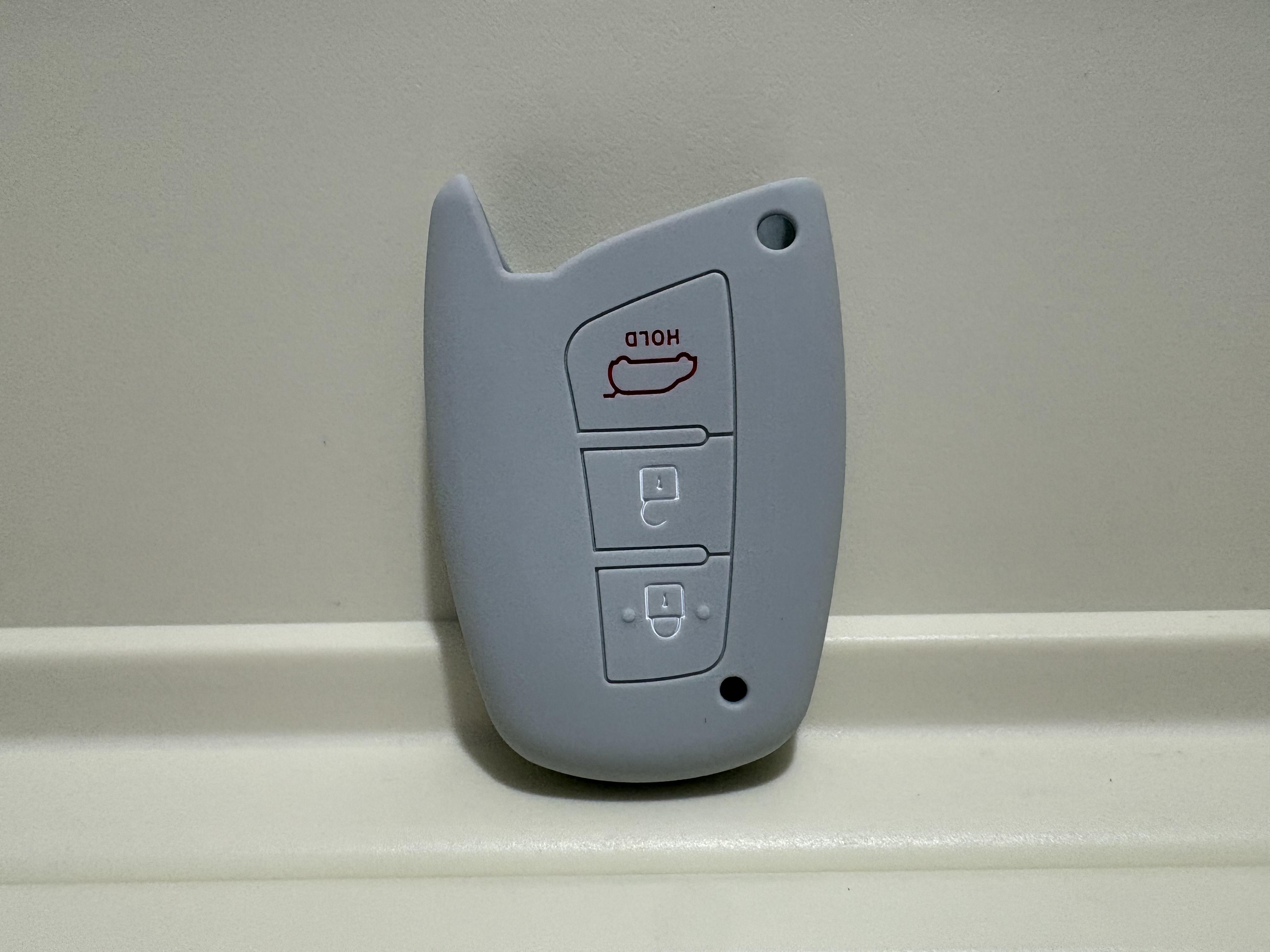 

1Pc Silicone Case For Hyundai Grand Santa Fe 3 DM Ix45 Ix35 Genesis DH Grandeur Azera HG Equus 3 Button Remote Control Key Shell сірий