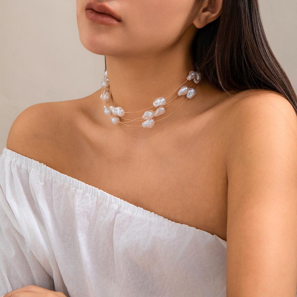 Niche Vintage Beaded Collarbone Chain Baroque Faux Pearl Necklace For Women