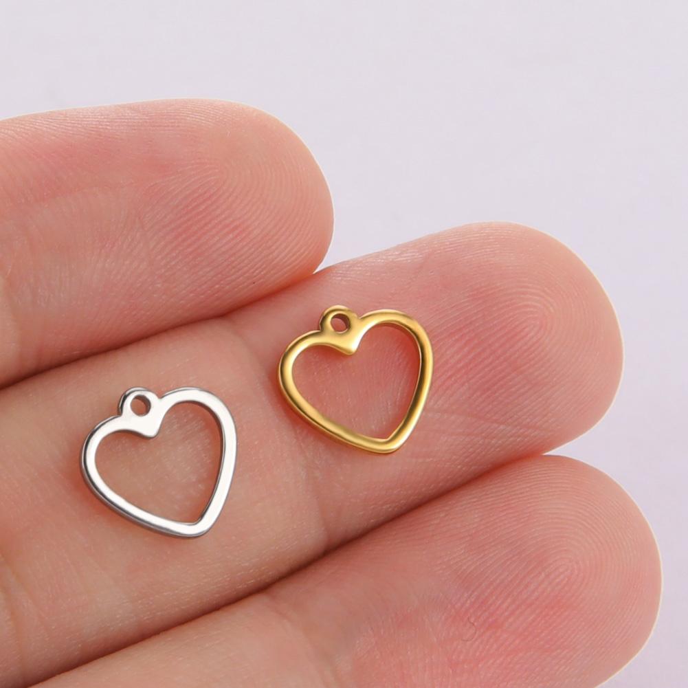 Teamer 5pcs Stainless Steel Charms for Jewelry Making DIY Accessories Sun Star Heart Moon Pendant for Bracelet Necklace Earrings