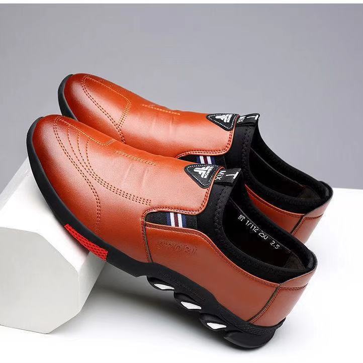 Men Casual Shoes  Brand Mens Loafers Moccasins Breathable Slip on Black Driving Shoes Big Size667