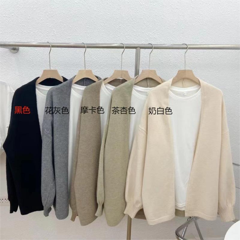 Retro Gentle Wind Sweater Jacket Women's Autumn and Winter New Lazy Design Loose Outer Knitted Cardigan Women