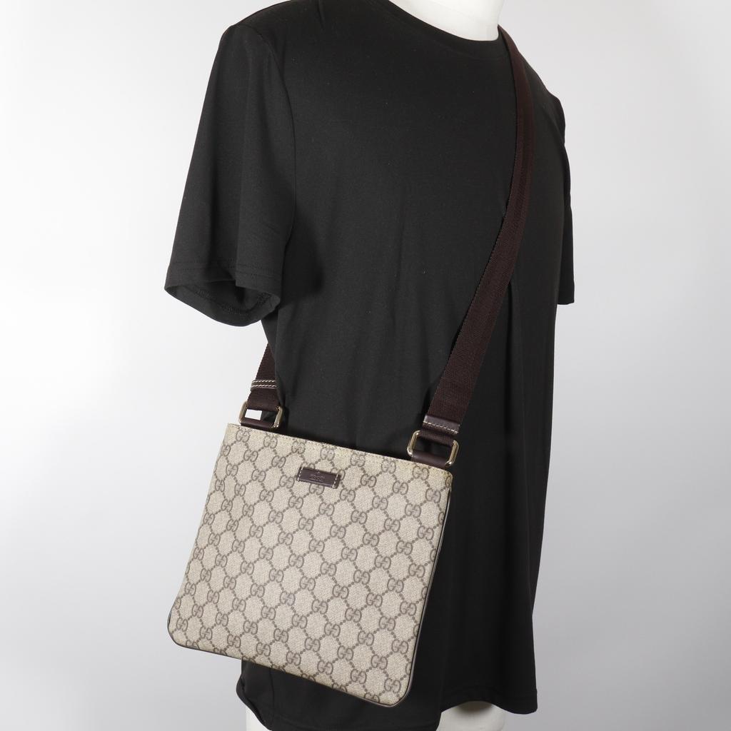 Gucci Shoulder Bag 201538 Brown GG Supreme Canvas Unisex Used