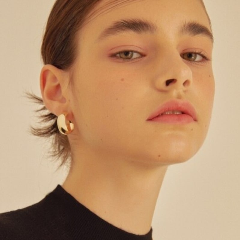 

LOVE ME MONSTER Bold Round Ring Earrings GOLD