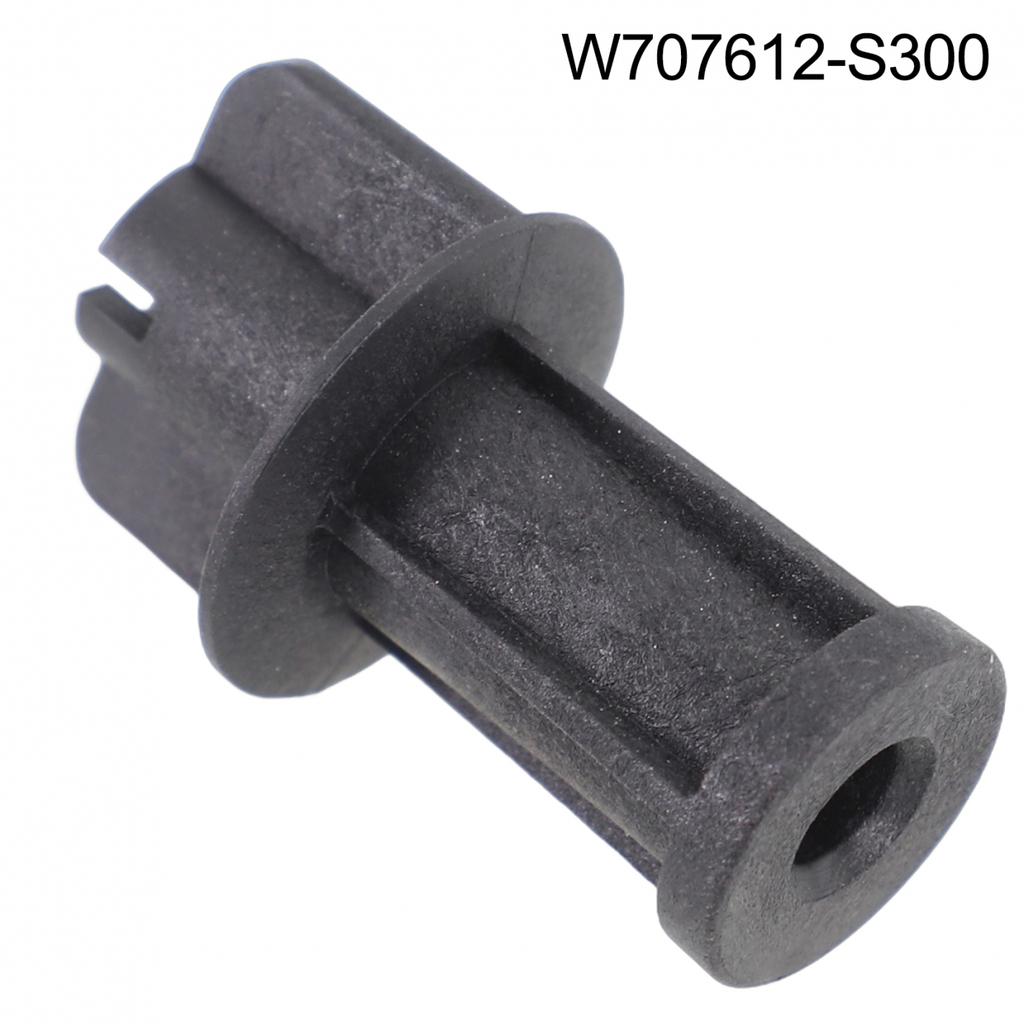 Rear Outer Lamp Nut Car Rear Outer Lamp Nut For Ford For Fiesta 2011-2019