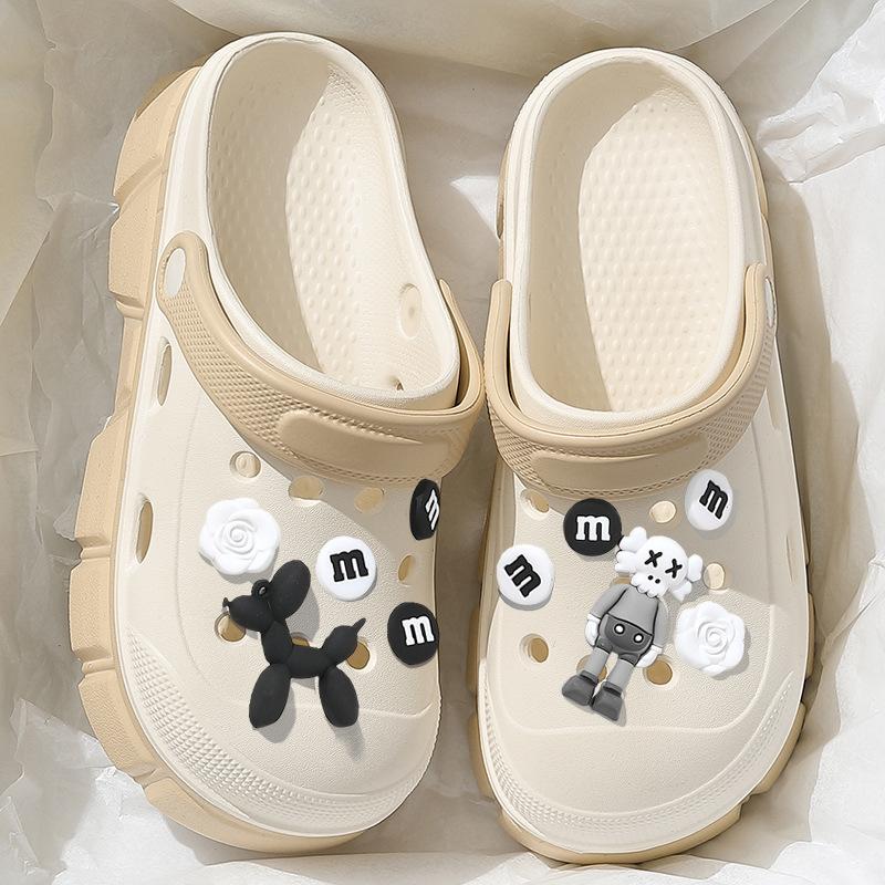 Cute hole shoes women's summer wear cartoon non-slip bag head platform EVA beach going out DIY slippers