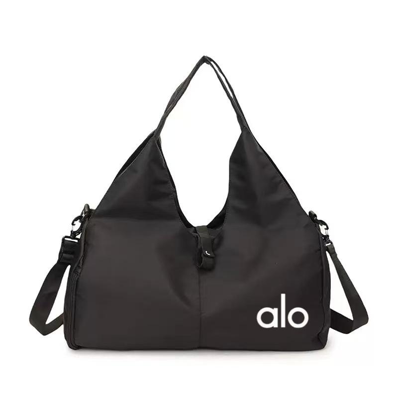 Large Capacity Travel Duffel Bag with Wet/Dry Separation for Yoga, Dance, and Fitness