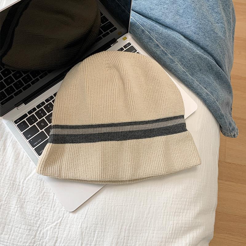 Internet celebrities ins contrasting color knitted hat women's bucket hat autumn warm soft wool hat showing face small pile hat ins wind