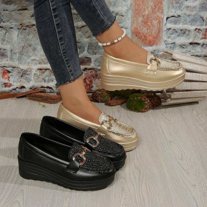 Women's Plus Size Slip-On Loafers, Platform Block Heel Casual Flats with Metal Buckle