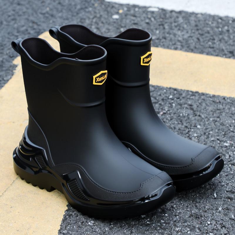 Black and Red Trend Non-slip Men's Rubber Shoes Rain Shoes Short Sports Water Boots Widened and Thickened Environmentally Friendly Water Shoes