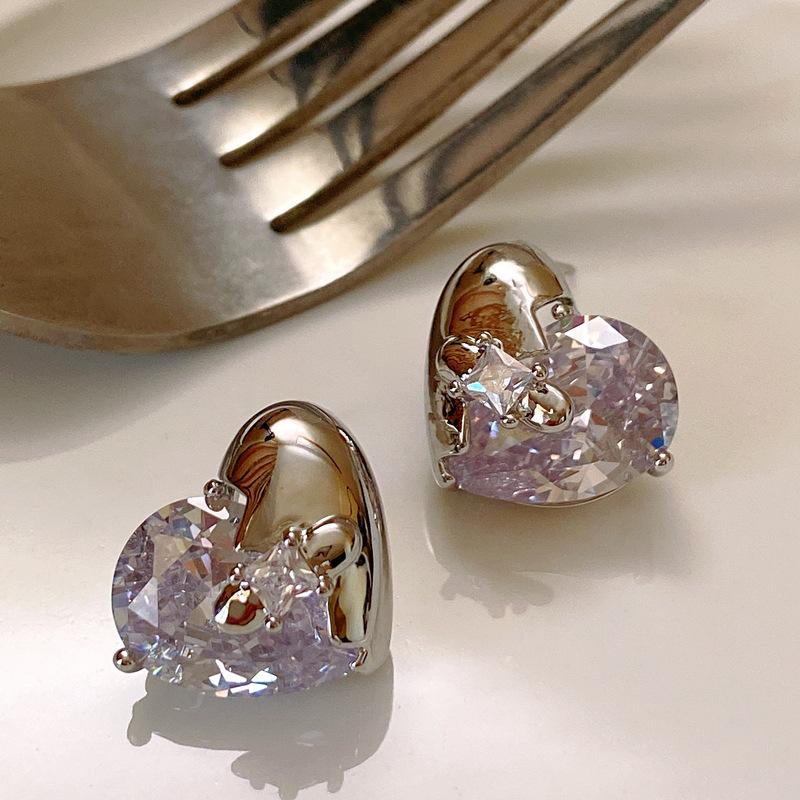 

ANENJERY Golden Heart Zircon Earrings for Women Girls Unique Sweet Temperament Special Design Party Jewelry Wholesale чорний