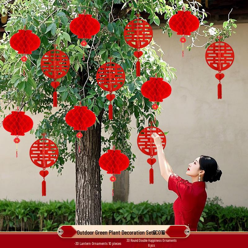 Rustic Courtyard Lantern Pendants for Tree Decoration - Wedding and New Home Outdoor Ornaments