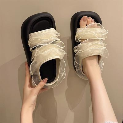 Europees Station high-luxury slippers dames 2025 zomer nieuw strand verhogend buitenkleding veelzijdig op stront stappen dikke zool coole slippers