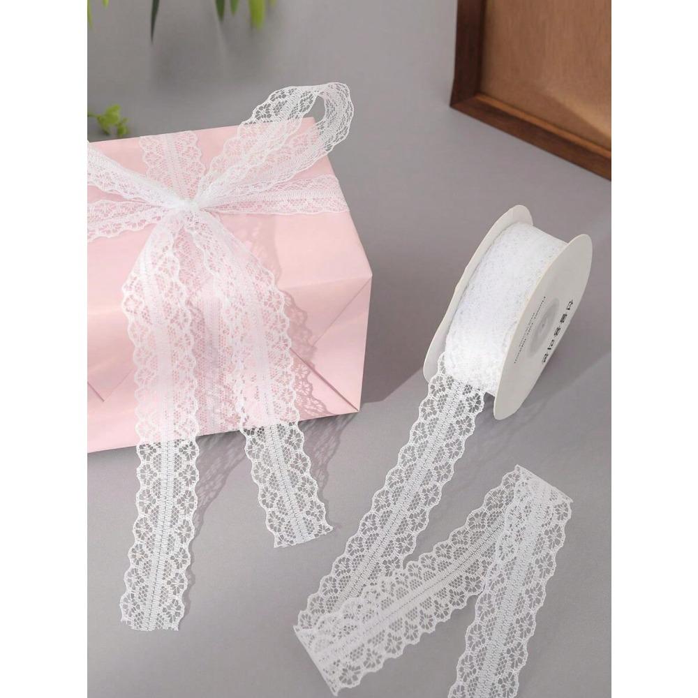 1 szt. 3 cm * 22 m biała wstążka koronkowa, odpowiednia do pakowania bukietów, dekoracji ciast, ręcznie robionych kokard na prezenty DIY, opakowań na prezenty urodzinowe
