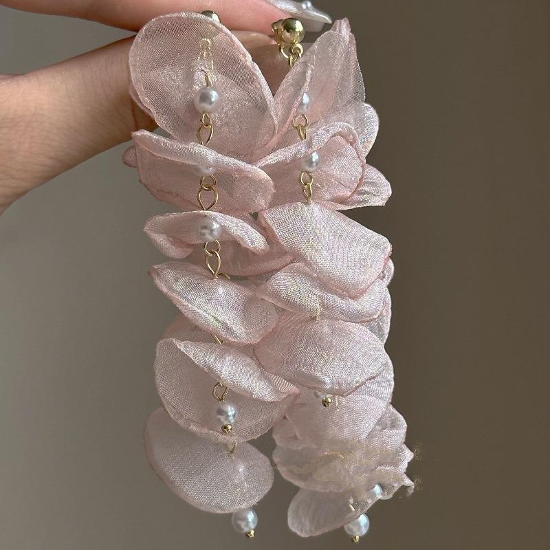 Silver Needle Pink Chiffon Flower Fringed Stud Earrings Small Fresh and Sweet Vacation Style Earrings Light Luxury High-end Earrings Women
