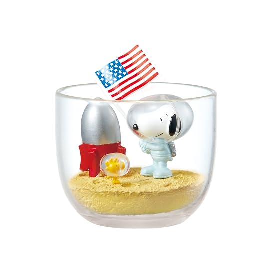 Snoopy & Woodstock Happy Terrarium BOX Product, 1 BOX = 6 pieces, 6 types in total