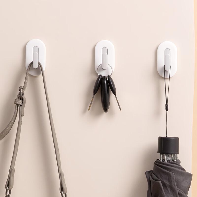 CHAHUA No-Punch Strong Adhesive Hooks, 4-Pack