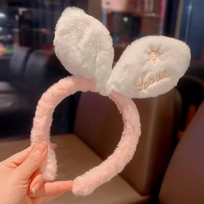 Cartoon Plush Headband: Cute Hair Accessory for Women & Kids, Perfect for Face Washing