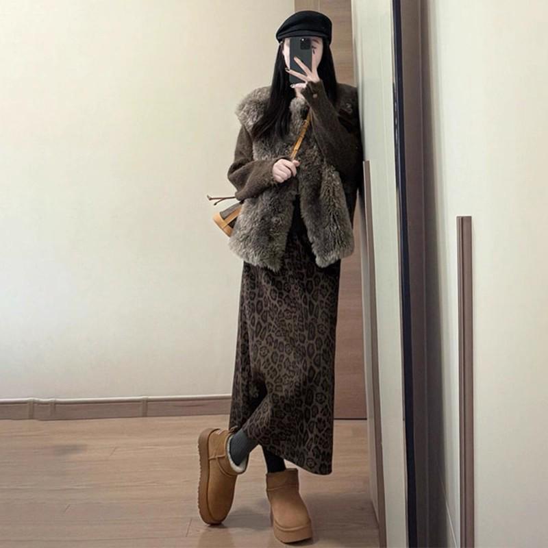 

Women s Retro Leopard Print Fur Collar Jacket and Skirt Set - Slimming, High-Class Autumn/Winter 2025 Trend 2XL [Recommended 125-140 kg]