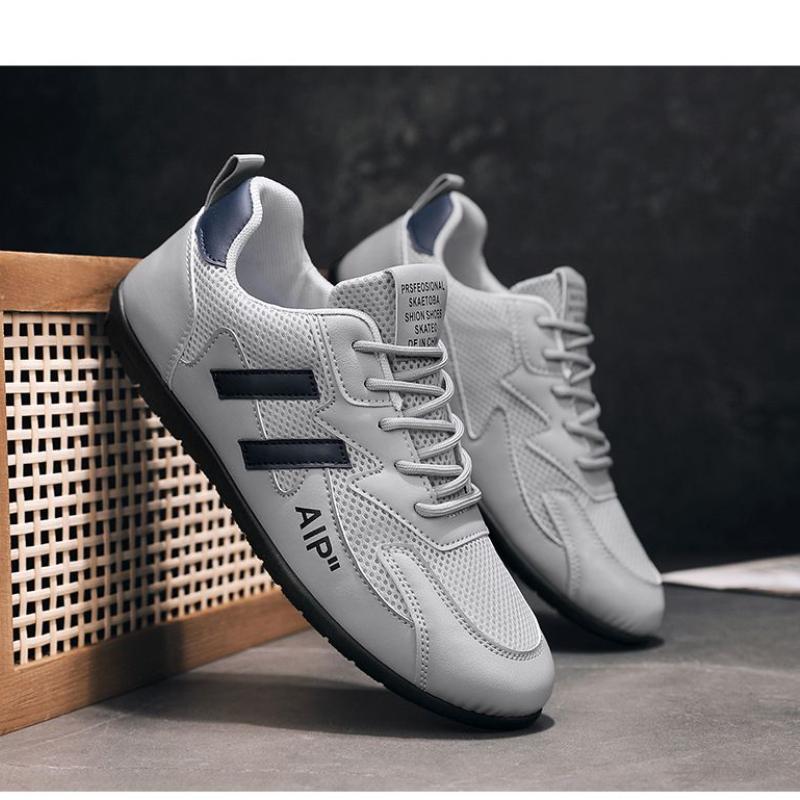 Популярная мужская дышащая обувь для вождения со скользкой сеткой. Модная мужская — фото 11