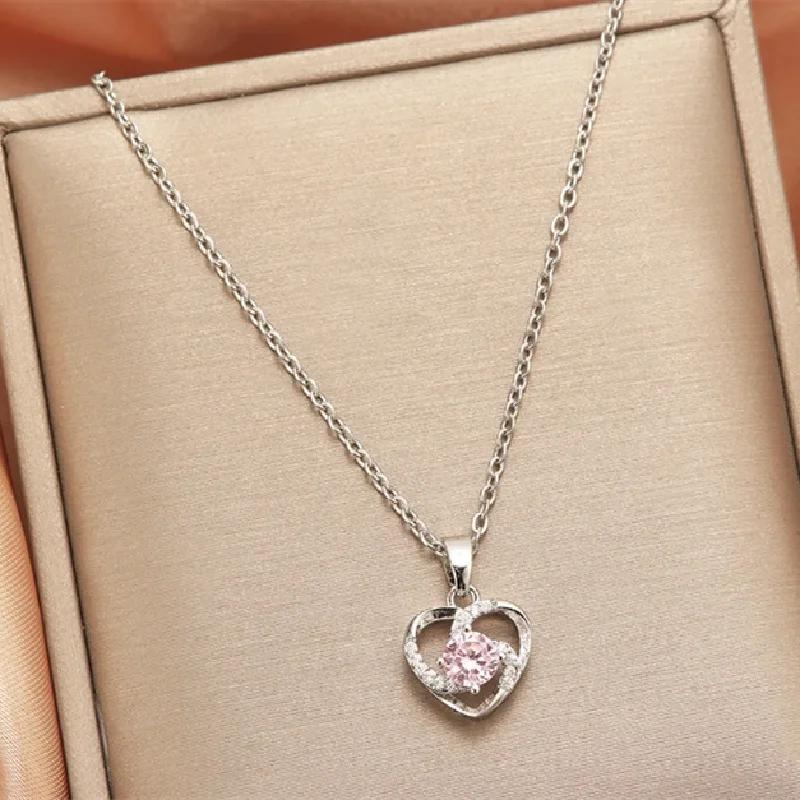

1 Pcs Light Luxury Cool Style Love Heart Collection Gold Plated Copper Pendant Necklace With Stainless Steel Chain