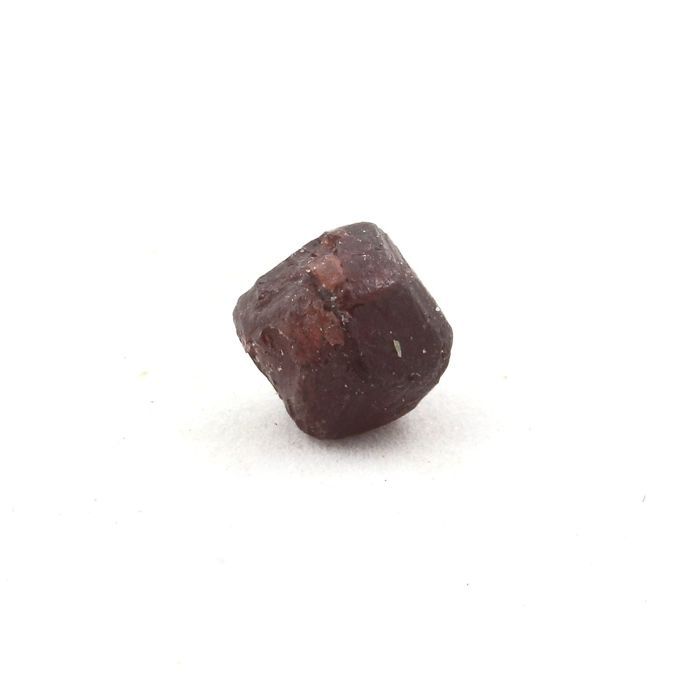 Pierres et Minéraux. Grenat. 2.565 ct. Skardu Area, Gilgit-Baltistan, Pakistan.