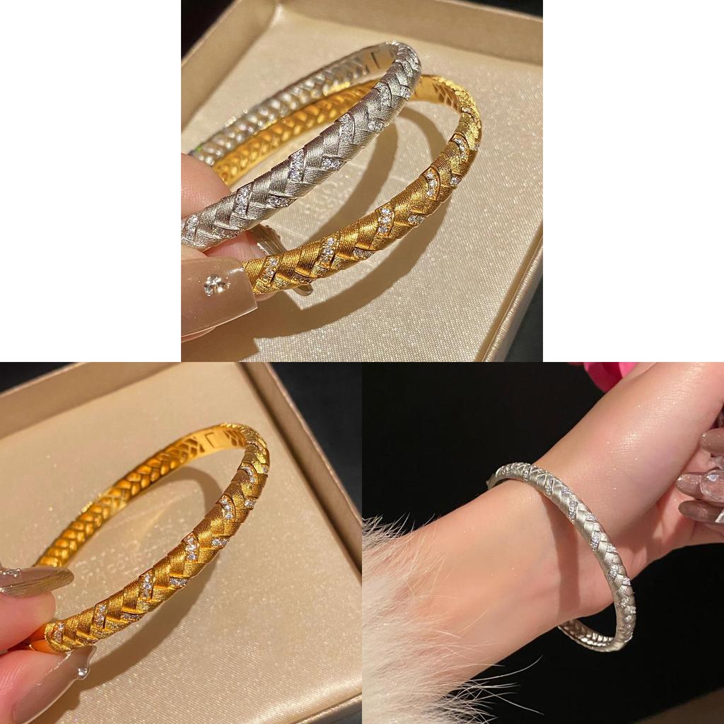 Copper Plated Wheat Motif Bracelet With Elegant Design For Women