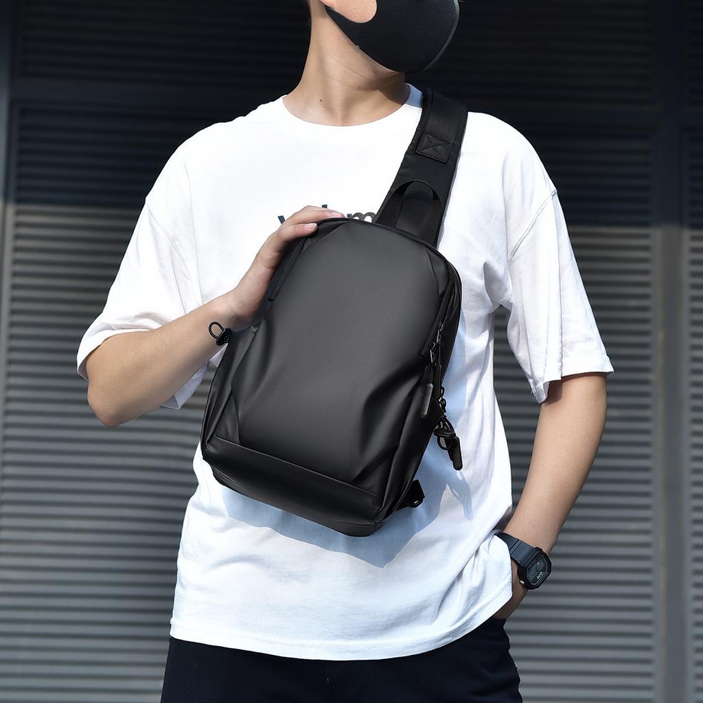 Autumn Men's Breast Bag Korean Style Cool One-shoulder Crossbody Bag Multifunctional Casual and Fashionable Breast Bag Waist Bag