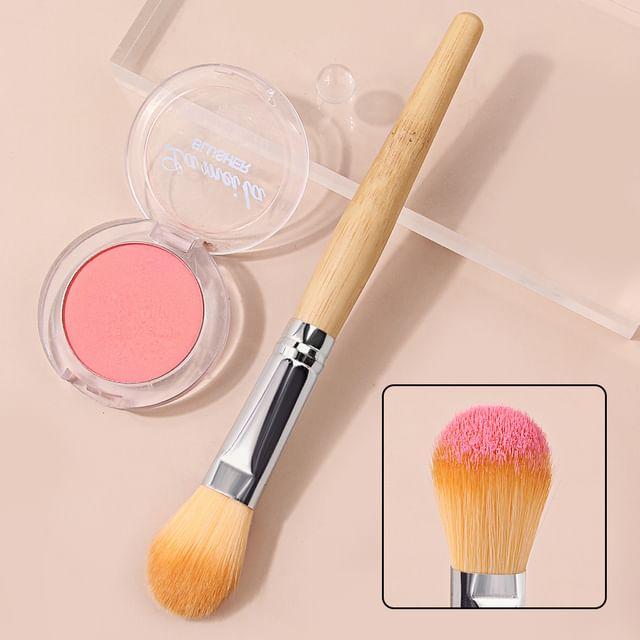 

REGENBOOG - Tongue-Shaped Foundation Brush Beige