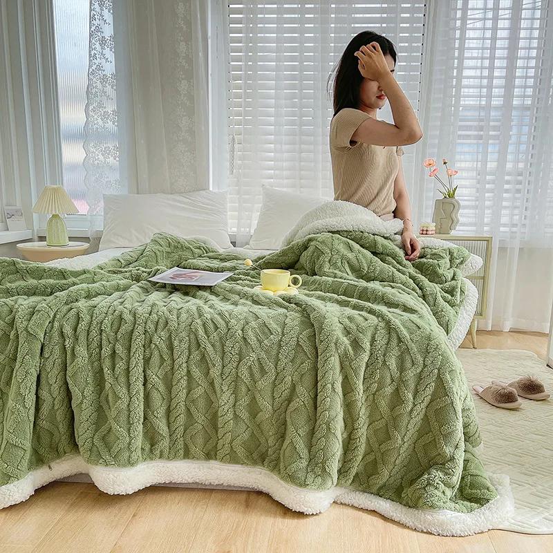 

Одеяло для кондиционирования воздуха Одеяло из ягненка Коралловый фланелевый чехол для дивана Одеяло для сна Офисная накидка Подарочное одеяло 200x230