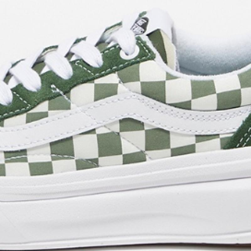 Barnes Old School Overt Cc   Checkerboard  Douglas Vn000bwabxu1