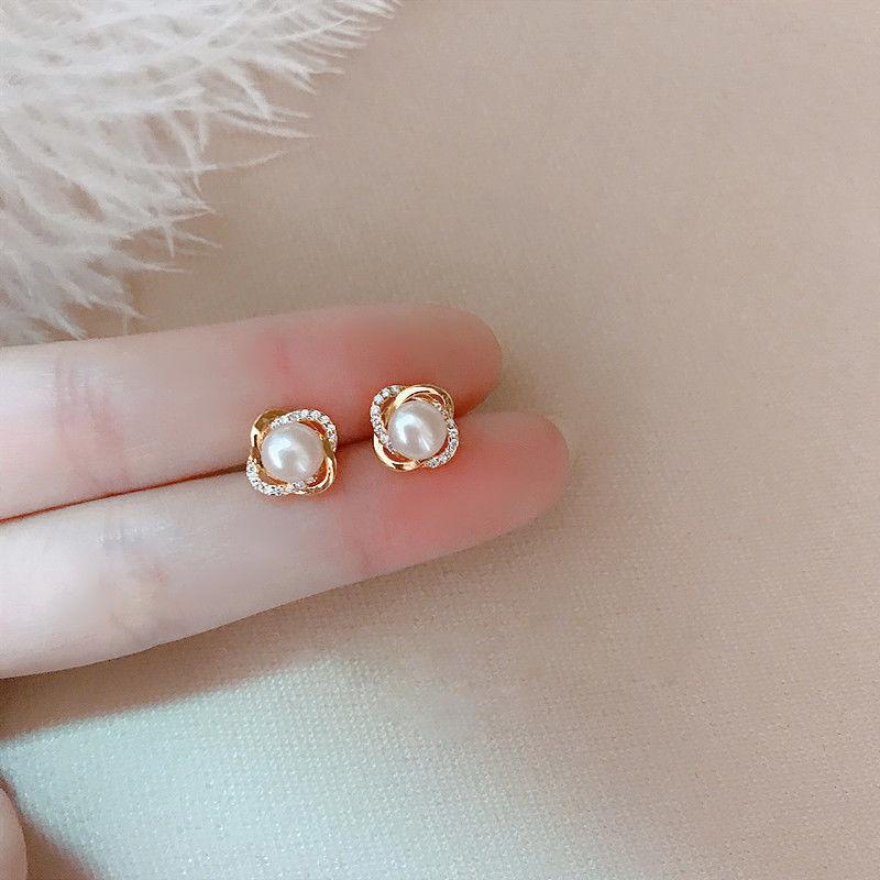 Elegant Retro Red Pearl Spiral Stud Earrings - Trendy Small Fashion Ear Ornaments for Women
