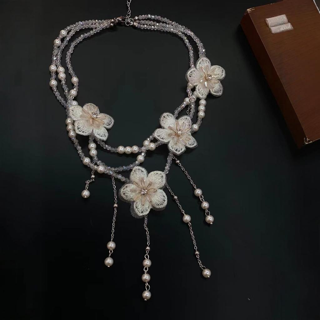 Multi-layered Imitation Crystal Beaded Necklace, White Flower Embellished Imitation Pearl Pendant, Fringed Collarbone Chain