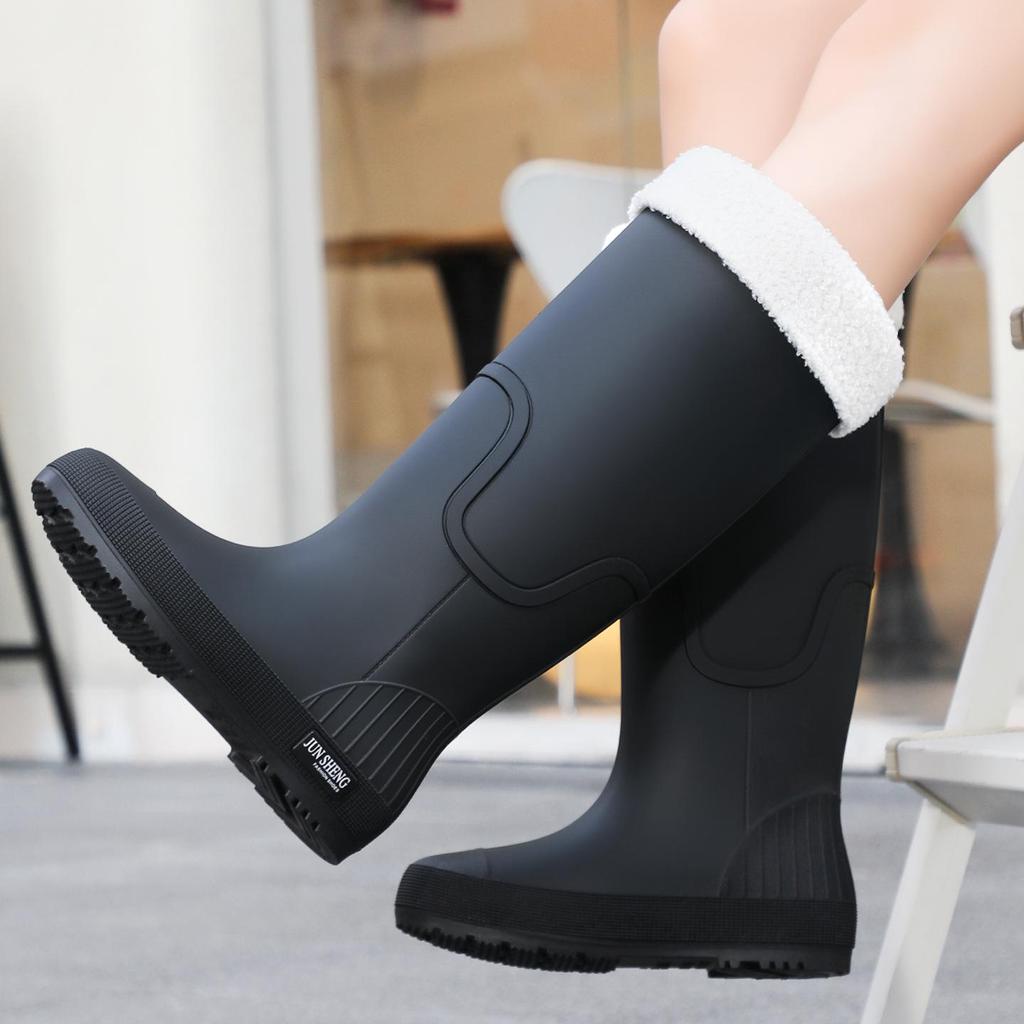 Women's Fashionable Non-Slip High-Top Rain Boots with Fleece Lining for Warmth