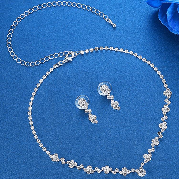 Fashion Jewelry Set With Dazzling Water Diamond For Brides And Women