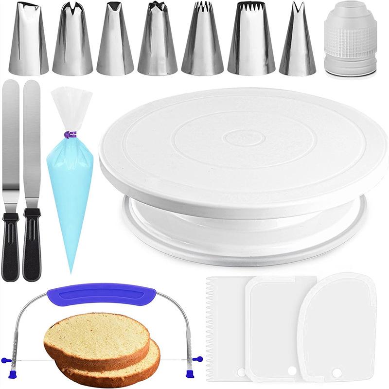 Back- und Konditoreiwerkzeug-Set: Kuchen-Dekorations-Drehteller, Spritztüllen & -beutel, Spachtel, Teigschaber