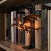 Fantasy-Literatur Fan Geschenk Drachen Bücherregal Lampe Retro Fliegendes Licht Mittelalterlicher Stil Tischdekoration Kreatives Buchstützenlicht für Bibliothek Lesen