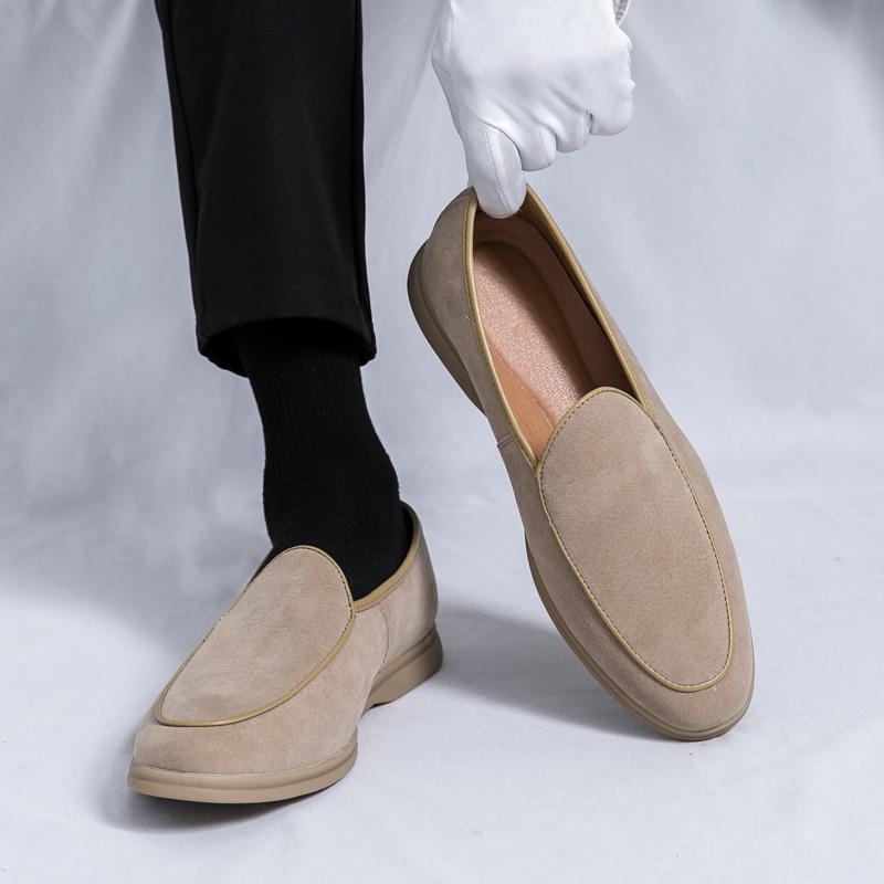 Neue Frühlings-Wildleder-Loafer Herren Luxus-Designer-Schuhe Mode Einfarbig Spitzkopf Loafer Schuhe Lässig Arbeit Walking Flache Schuhe