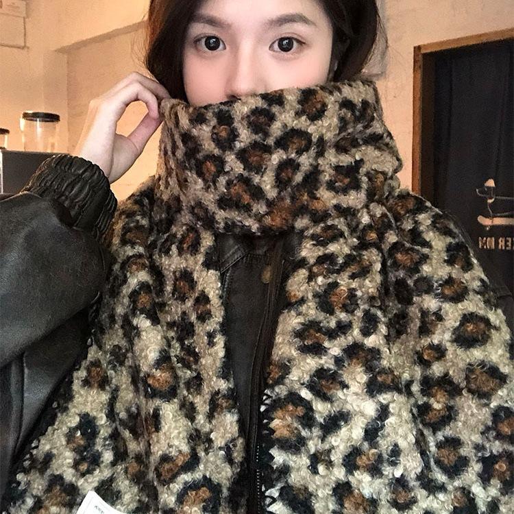 American retro Spice Girl style leopard print scarf women's autumn and winter new high-end thickened warm shawl scarf