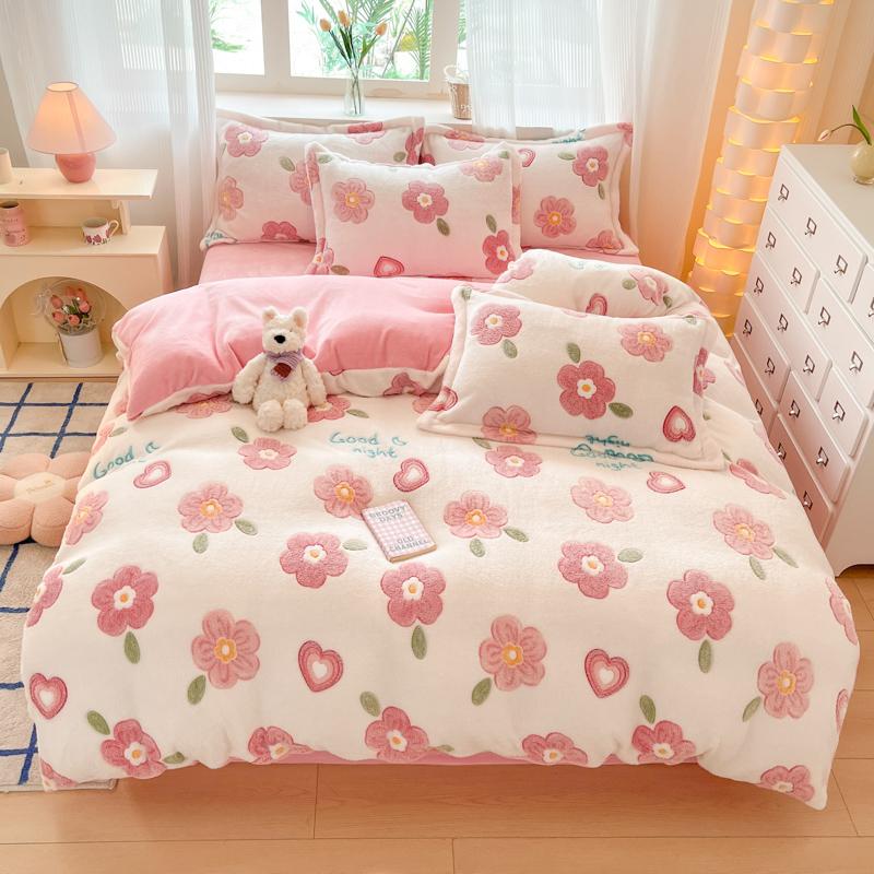 Winter Flannel Pink Heart Duvet Cover Animals Bear Soft Warm Keep Warm Bed Quilt Covers Milk Velvet Queen King Bed Home Textiles