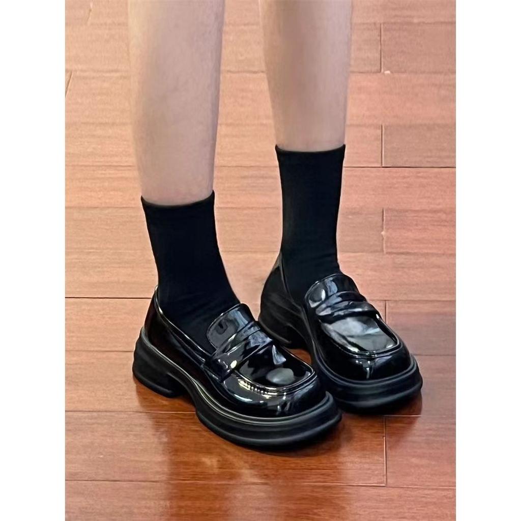 College Style Small Leather Shoes Women's 2025 New Thick-soled Heightening Japanese Jk Loafers Patent Leather Versatile Commuter Shoes