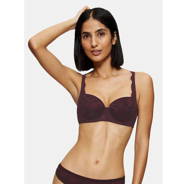 Бюстгальтер с косточками Triumph Amourette Charm EU 85E