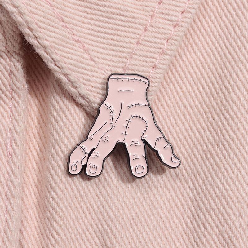 Terror Fantasy Emaille-Brosche, Punk-Stil Anstecknadel, Personalisierte Brosche für Freunde, Kreatives Schmuckgeschenk