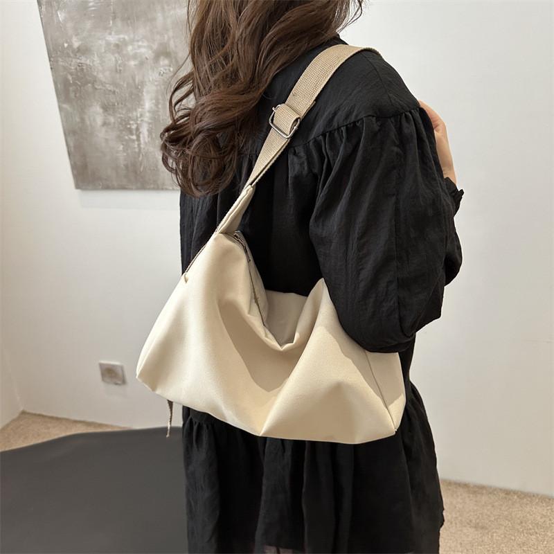 Stylish Large Capacity Women's Tote Bag 2024 Summer Simple Casual Design