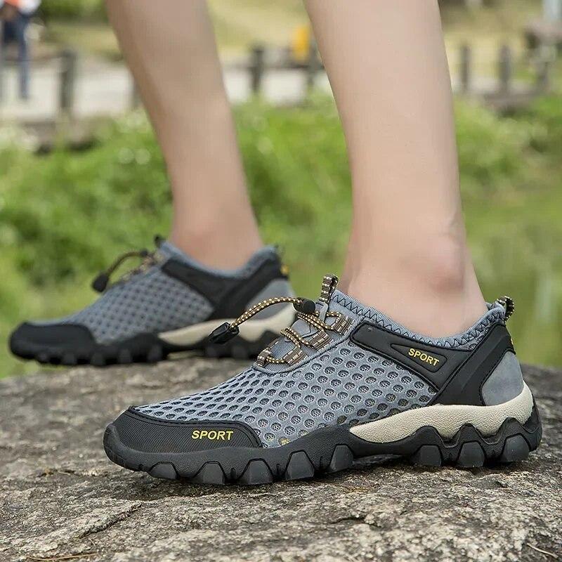 Breathable Sneakers Men Shoes  Fashion Shoes For Men Climbing Hiking Shoes Men Outdoor Beach Wading Tenis Barefoot Sneakers