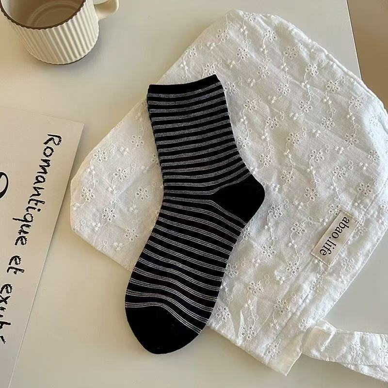 Women's New Spring and Summer Pure Cotton Sweat Absorbing Breathable Boneless Striped Tube Stack Socks
