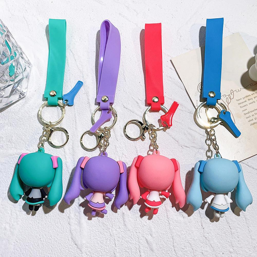 Brightly Colored Hatsune Miku Keychain Creative Cartoon Girl Figure Bag Charm Silicone