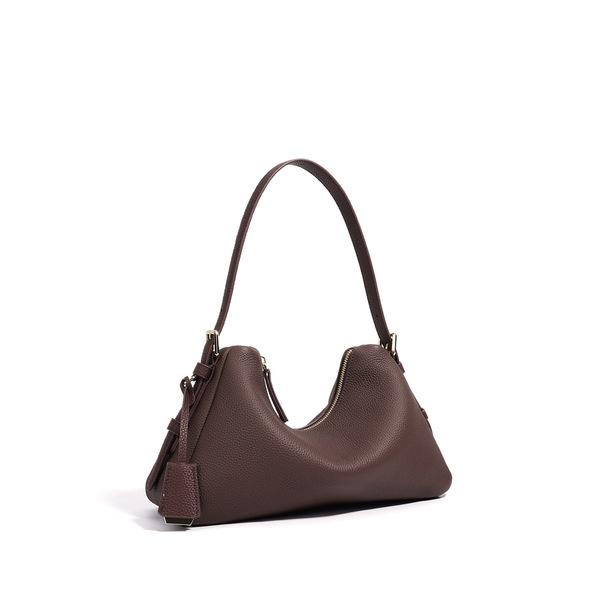 The first layer of cowhide fashion versatile trend portable shoulder bag simple messenger bag